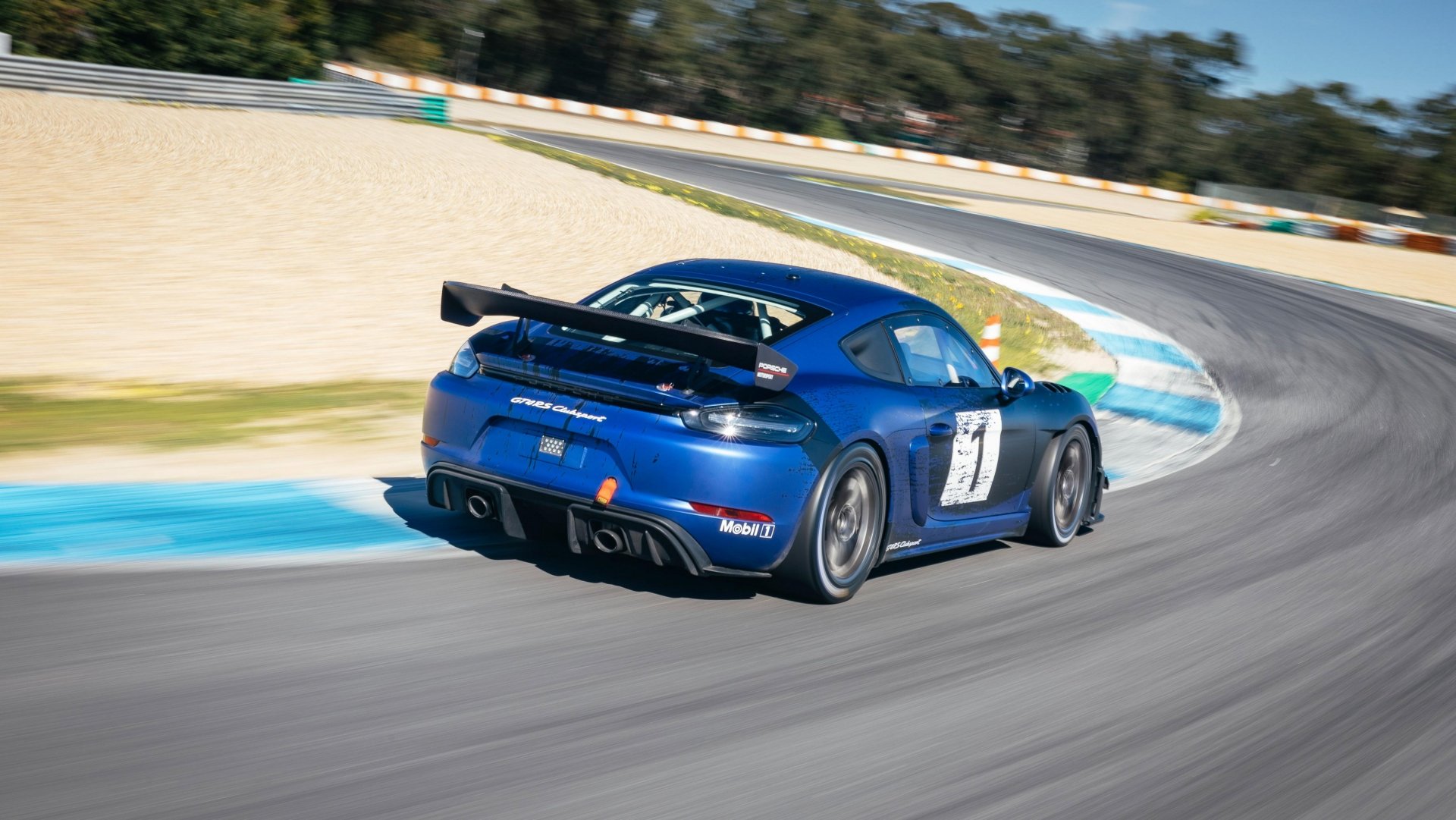 Porsche 718 Cayman GT4 RS Clubsport