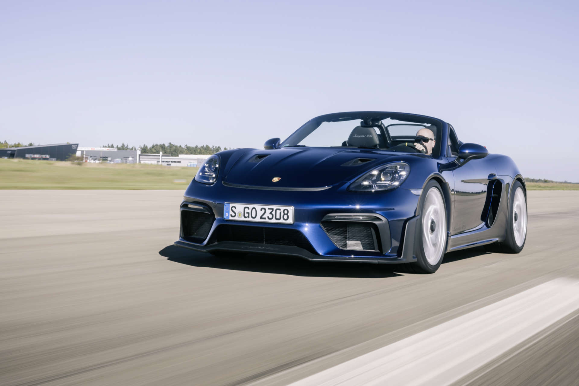 Porsche 718 Spyder RS 2023